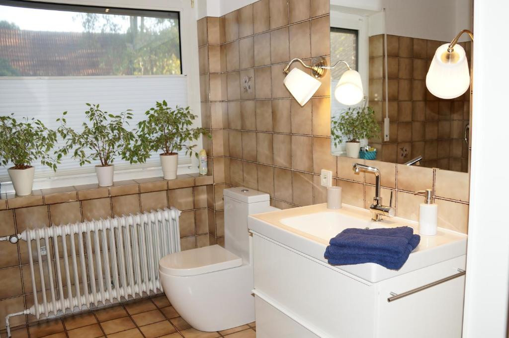Badezimmer mit Dusche